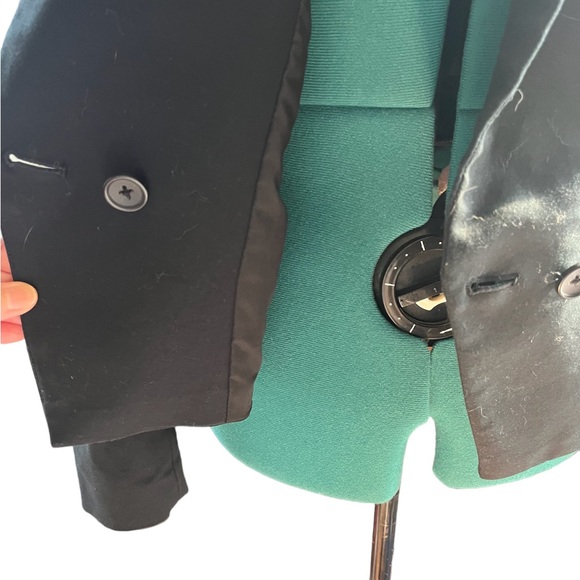 Women’s Banana Republic Tuxedo Jacket - Picture 6 of 12